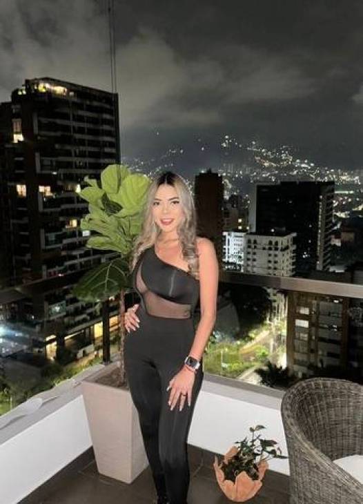 Jessica Party Girl 18+